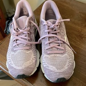 Mizuno Wave Rider 23 pink running shoes Size 10.5